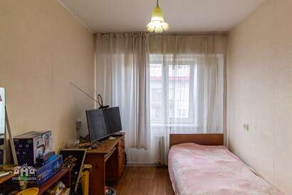 3-комнатная квартира в Бийске, район Трест