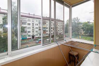 3-комнатная квартира в Бийске, район школы №3